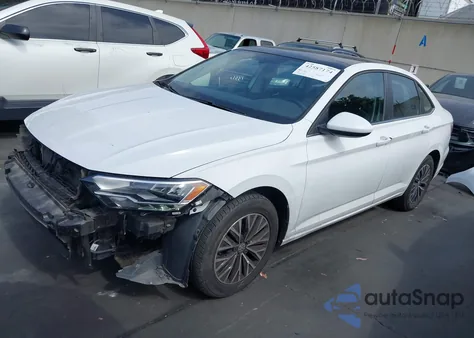 2019 Volkswagen Jetta 1.4T R-Line/1.4T S/1.4T Se из США, поврежденный, VIN 3VWC57BU9KM017772